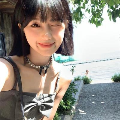 爱很真水很深